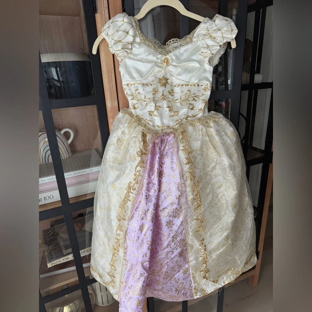 2012 Disney Store Tangled Ever After Rapunzel Wedding Dress Costume princess